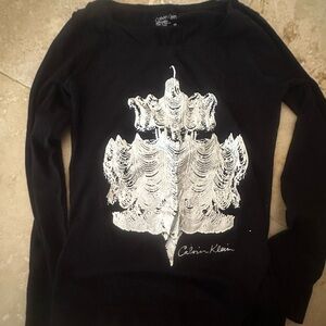 Calvin Klein Black and White Graphic Long Sleeve Top